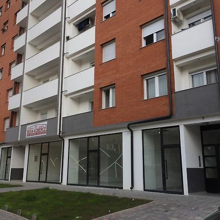Apartment Gashi Приштина Экстерьер фото