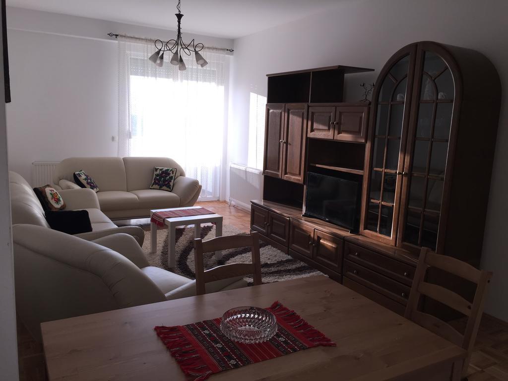 Apartment Gashi Приштина Экстерьер фото